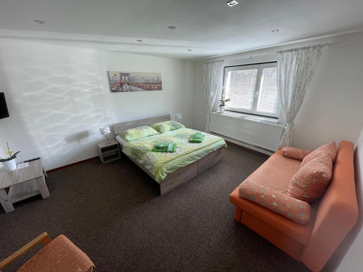 Apartmany Pri Zvonici Оравски-Подзамок Екстер'єр фото